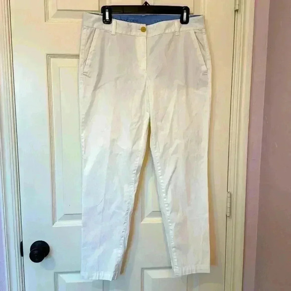 LIKE NEW Talbots The Weekend Chino in white. Size 8P - Picture 1 of 6